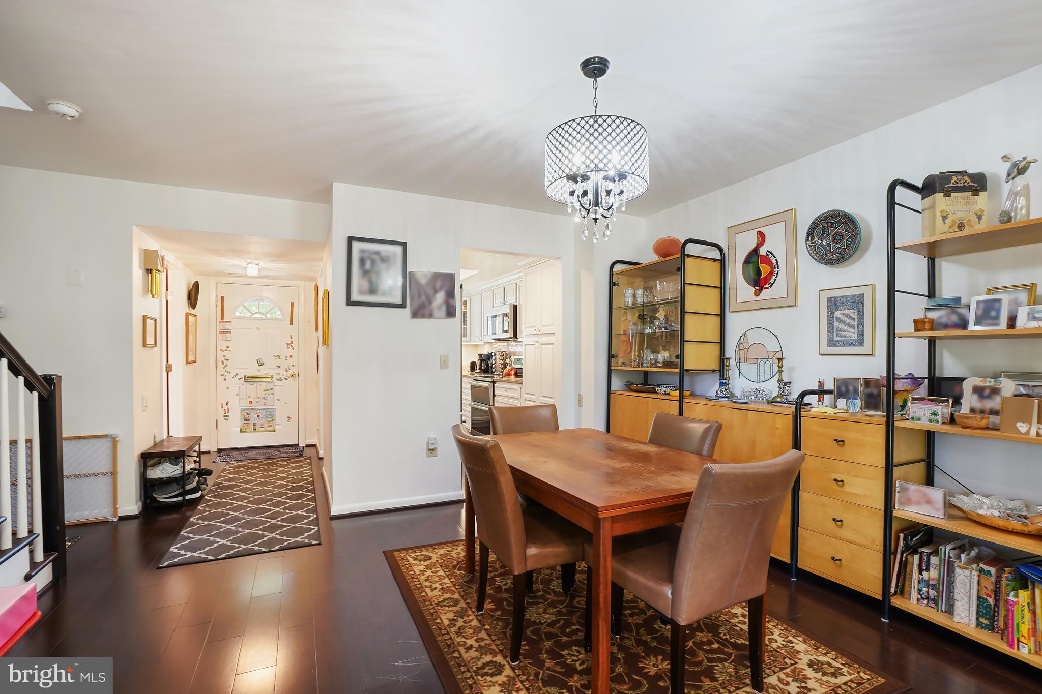 3420 Chiswick Court, Unit 46F Silver Spring, MD 20906 - Photo 5 of 44 Open concept Dining