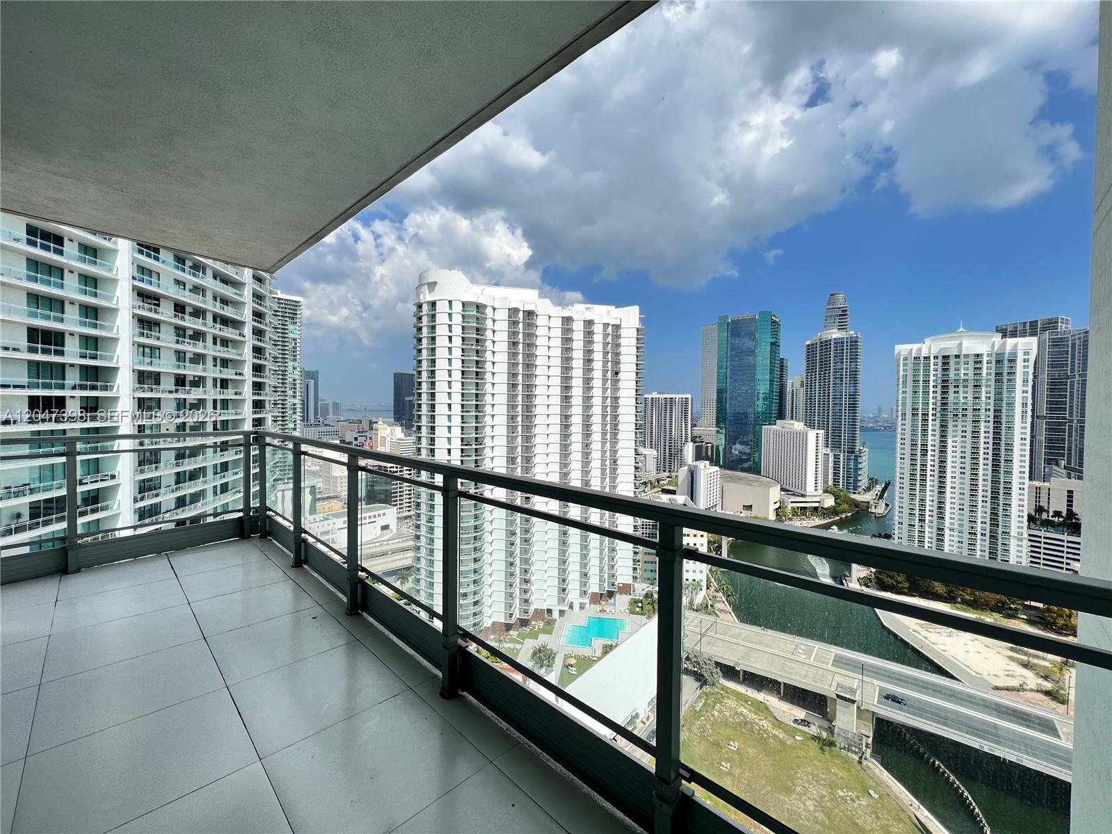 92 Southwest 3rd Street, Unit 3310 Miami, FL 33130 - Photo 20 of 26