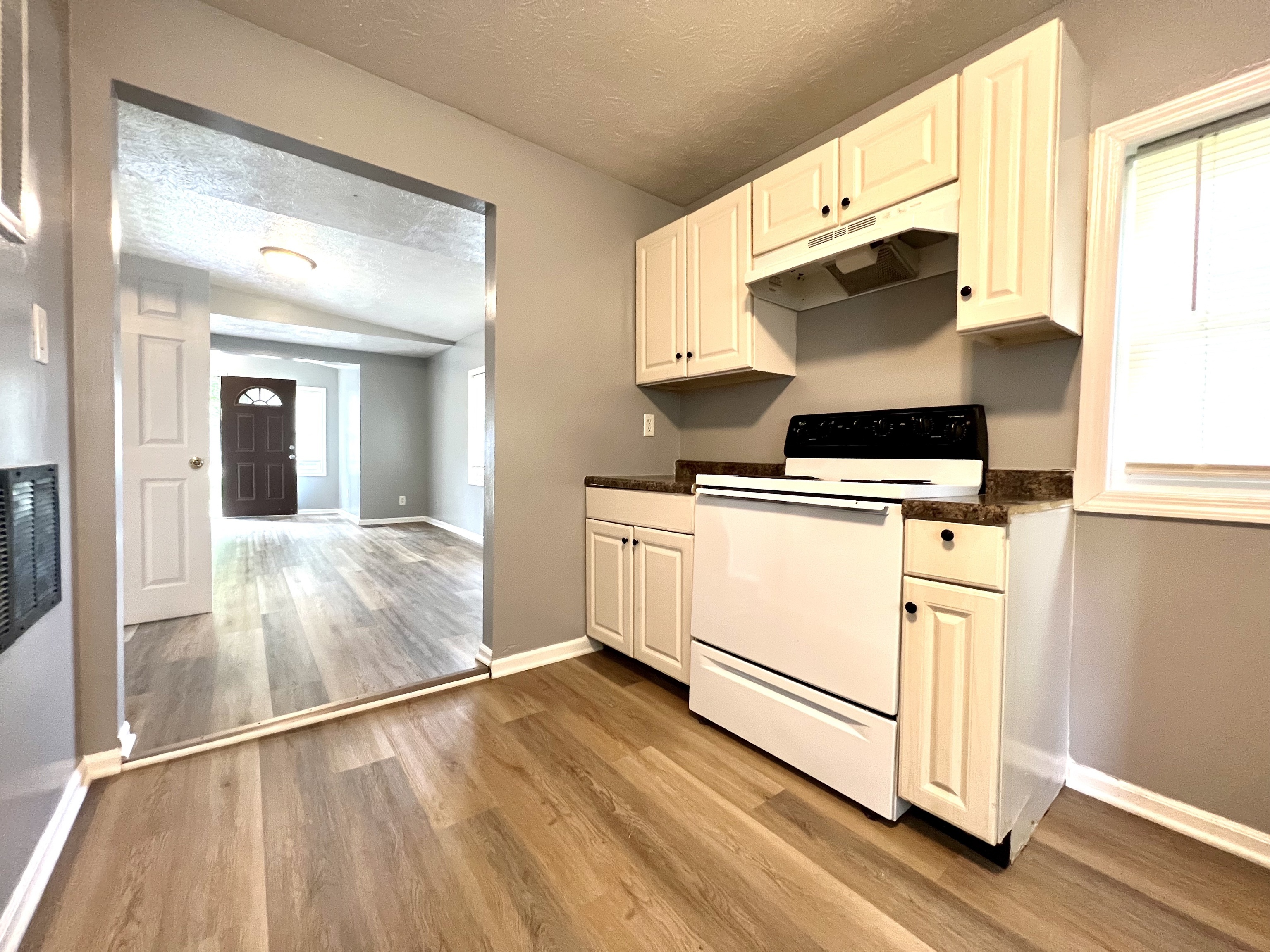 3343 Collier Street Indianapolis, IN 46221 - Photo 10 of 14