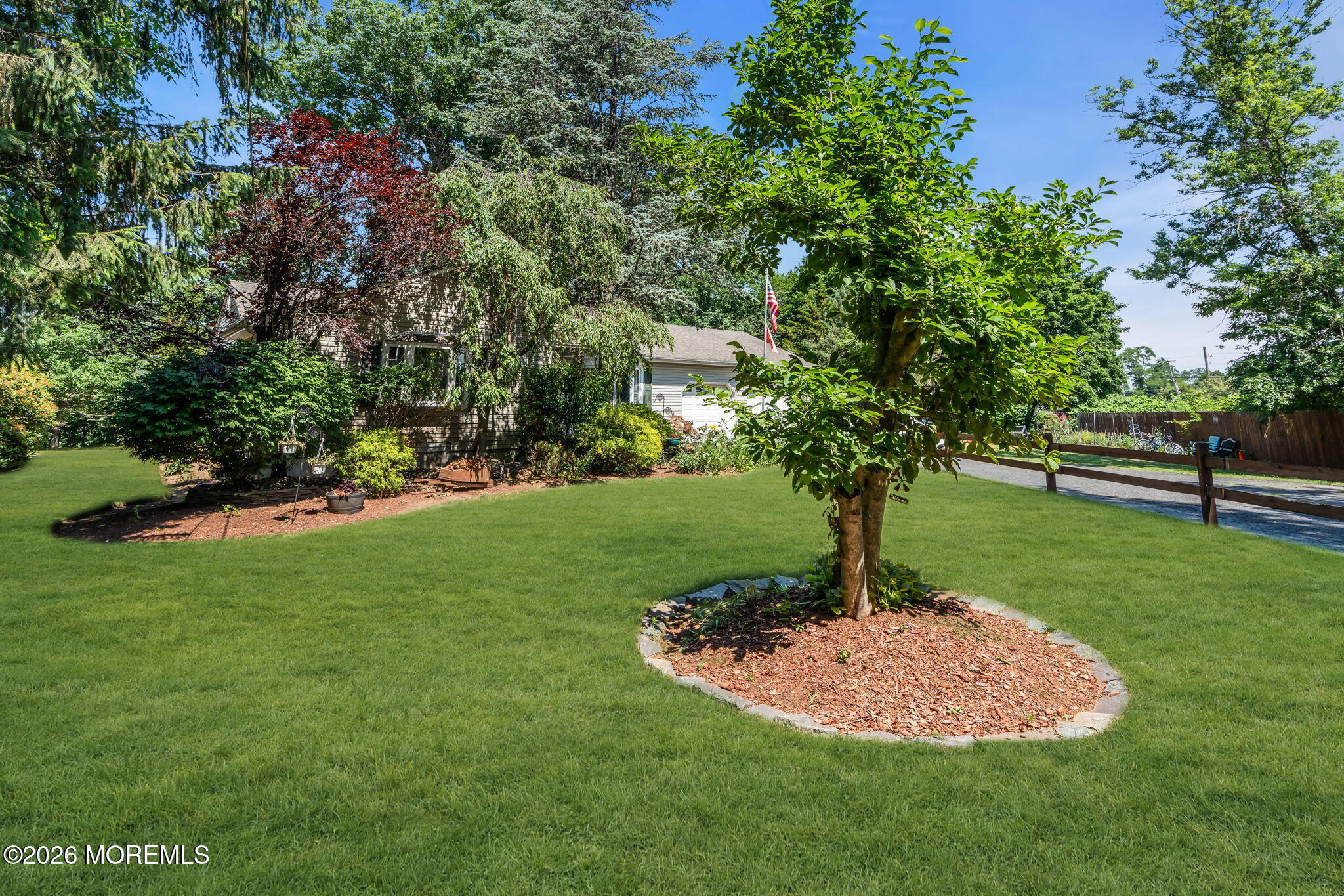 8 Johnson Avenue Matawan, NJ 07747 - Photo 7 of 25 3-web-or-mls-DSC04983-1