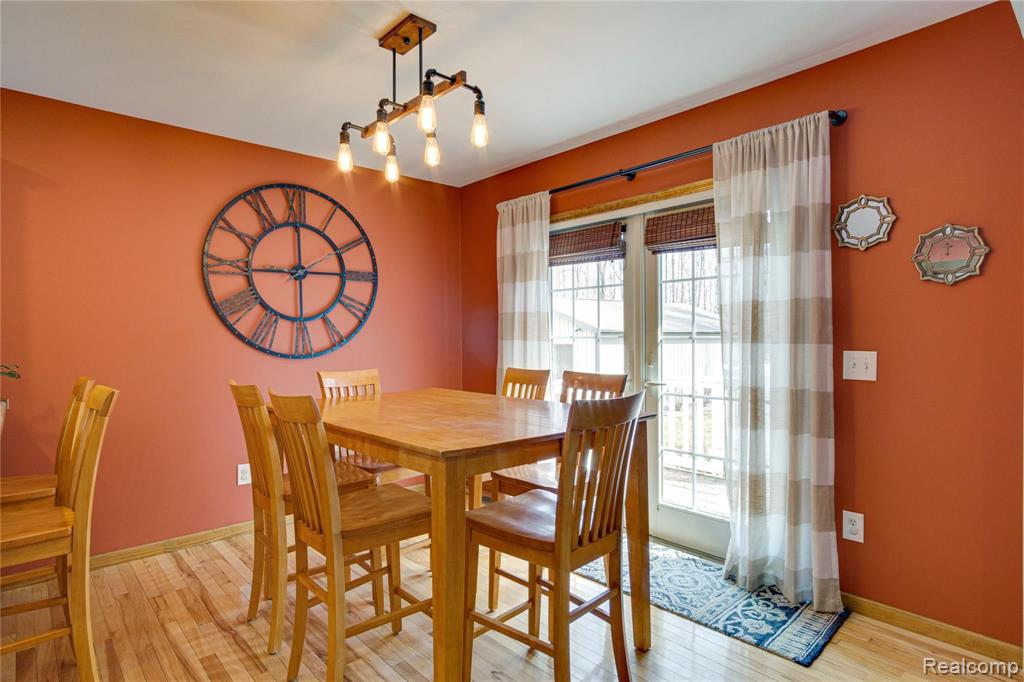 10357 Maple Road Birch Run, MI 48415 - Photo 7 of 43