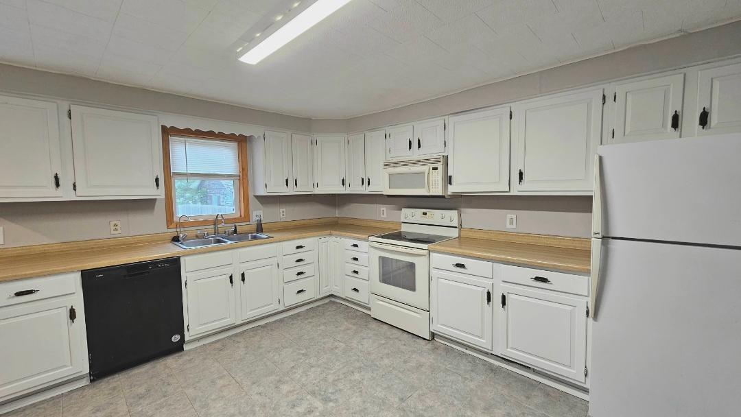 719 4th Street Graceville, MN 56240 - Photo 17 of 49