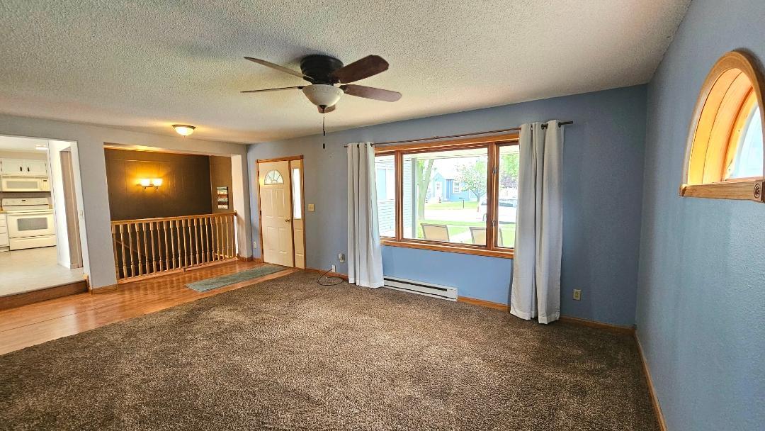 719 4th Street Graceville, MN 56240 - Photo 9 of 49