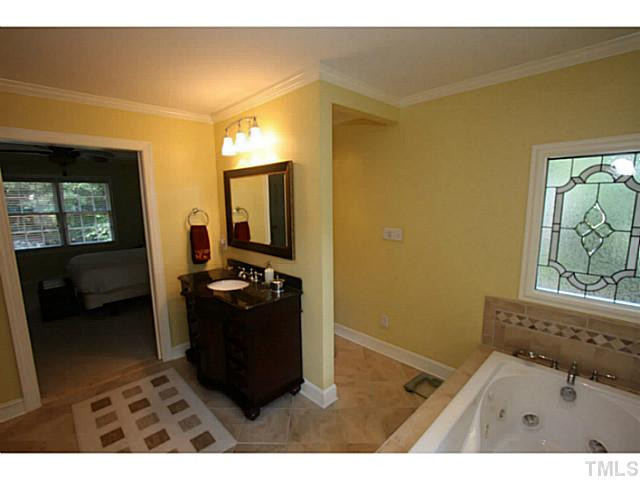 3112 Rutledge Court Raleigh, NC 27613 - Photo 15 of 20 Master Bath/Spa