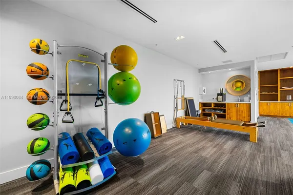 a very nice looking room with many windows