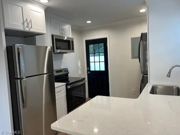 $1,200 | 506 Carroll Street, Reidsville, NC 27320