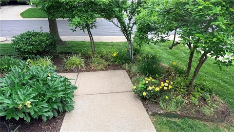 $484,900 | 13322 Pennsylvania Court, Kansas City, MO 64145