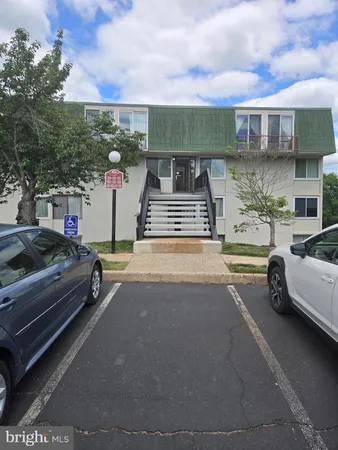 $97,500 | 3512 Forest Lane, Unit C1, Schwenksville, PA 19473