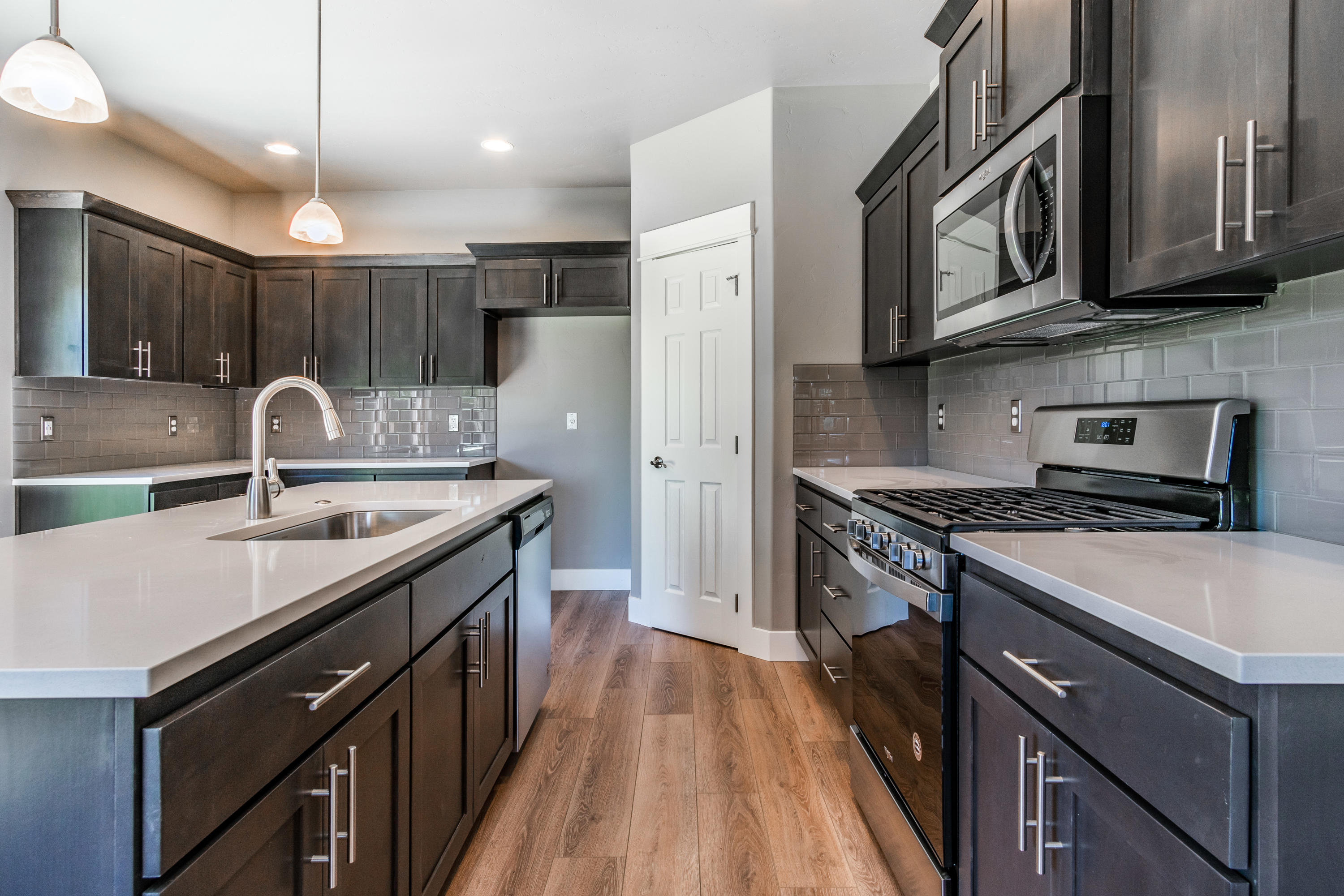 20568 Rolen Avenue, Unit LOT 178 Bend, OR 97702 - Photo 8 of 20 3143 NE Marea Dr, Bend-19