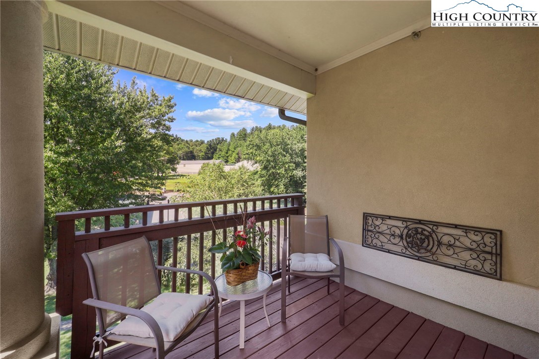 180 Gateway Drive, Unit 402 Boone, NC 28607 - Photo 6 of 35