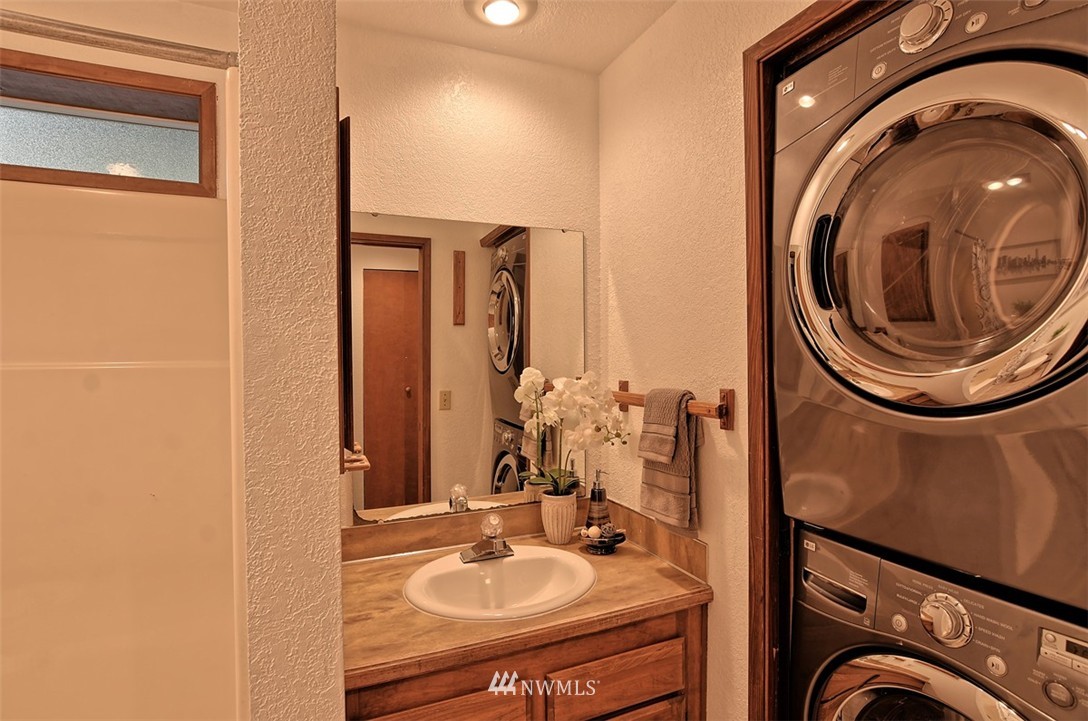 7571 Old Redmond Road, Unit 10 Redmond, WA 98052 - Photo 11 of 15 Gallery Image 11