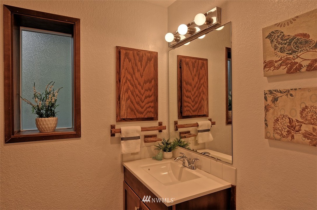 7571 Old Redmond Road, Unit 10 Redmond, WA 98052 - Photo 8 of 15 Gallery Image 8