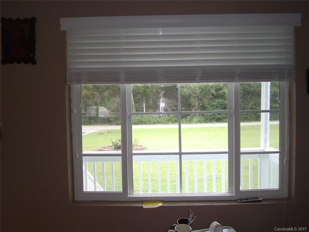 595 State Rd S-46-422 Clover, SC 29710 - Photo 3 of 14
