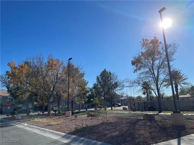 $1,780 | 10110 Quaint Tree Street, Las Vegas, NV 89183