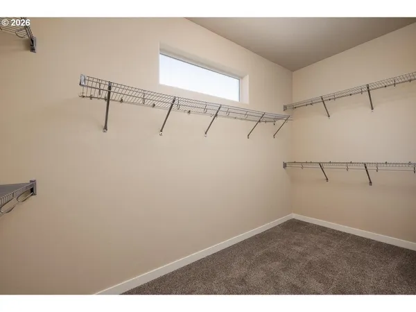 $425,000 | 51844 Hollinshead Place, La Pine, OR 97739