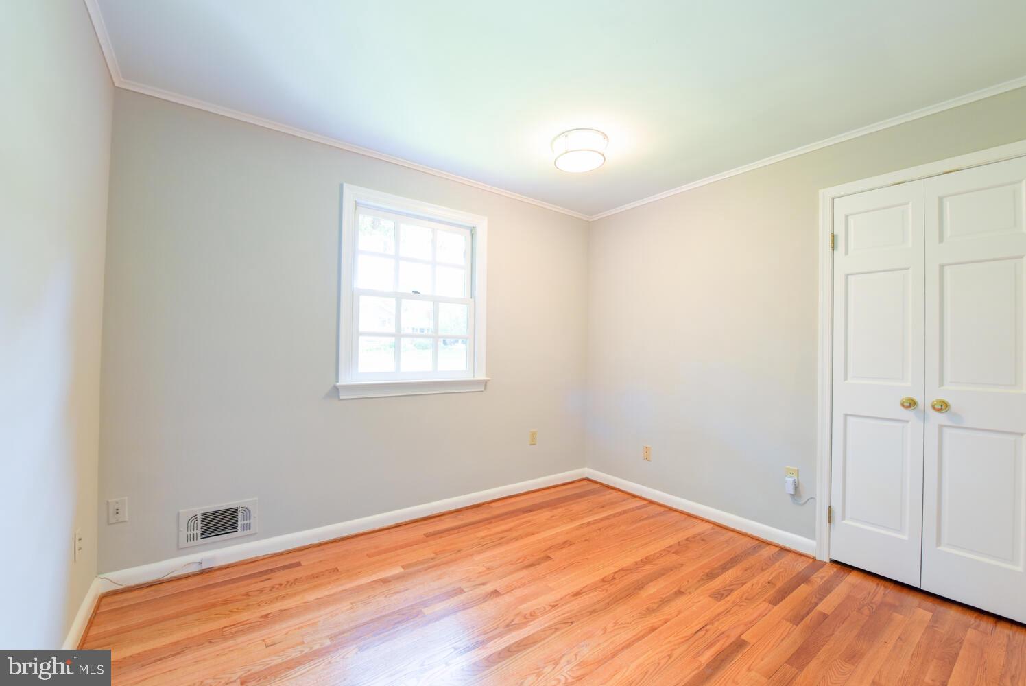 2305 Windsor Road Alexandria, VA 22307 - Photo 23 of 30 Second bedroom