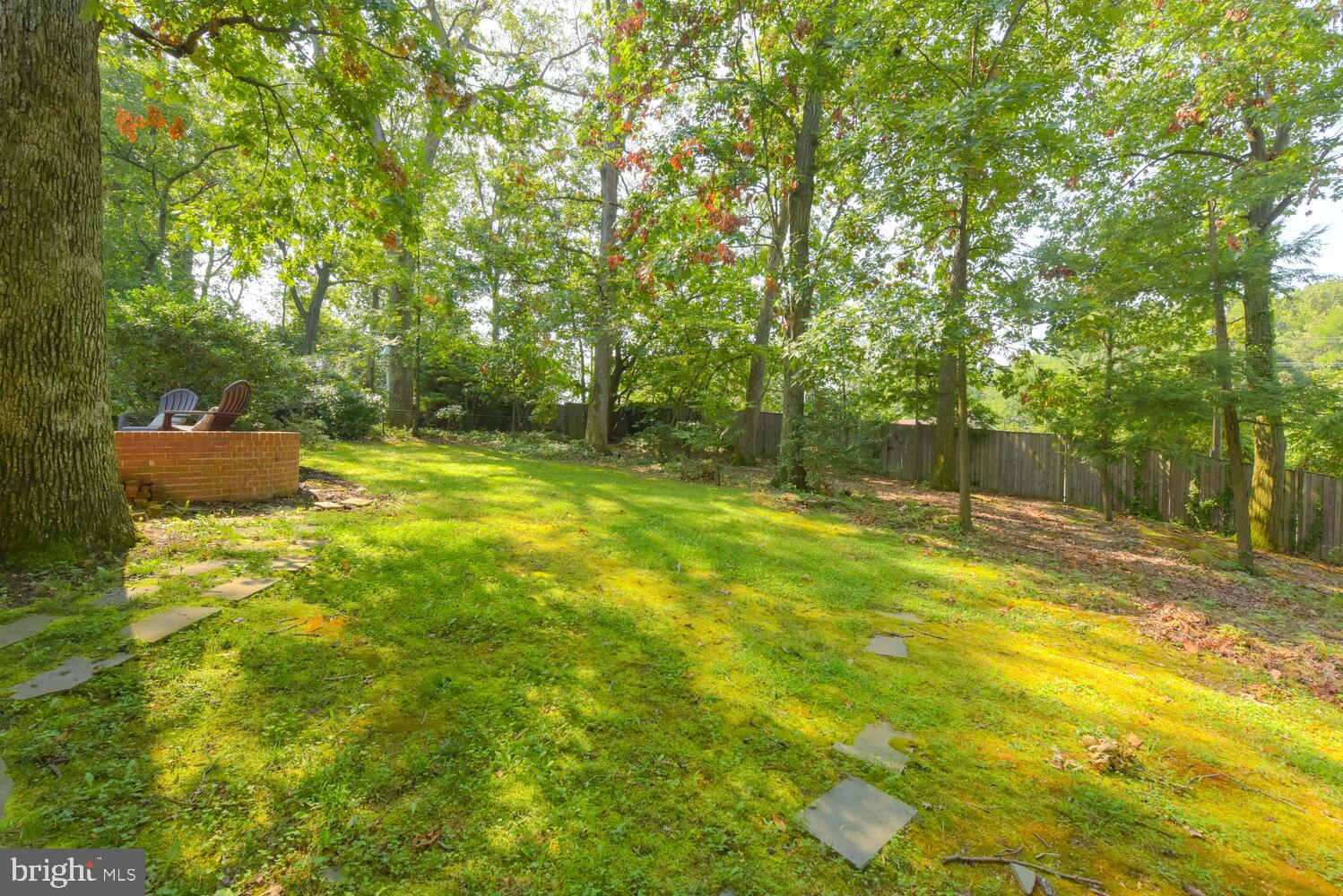 2305 Windsor Road Alexandria, VA 22307 - Photo 29 of 30 Spacious rear lot