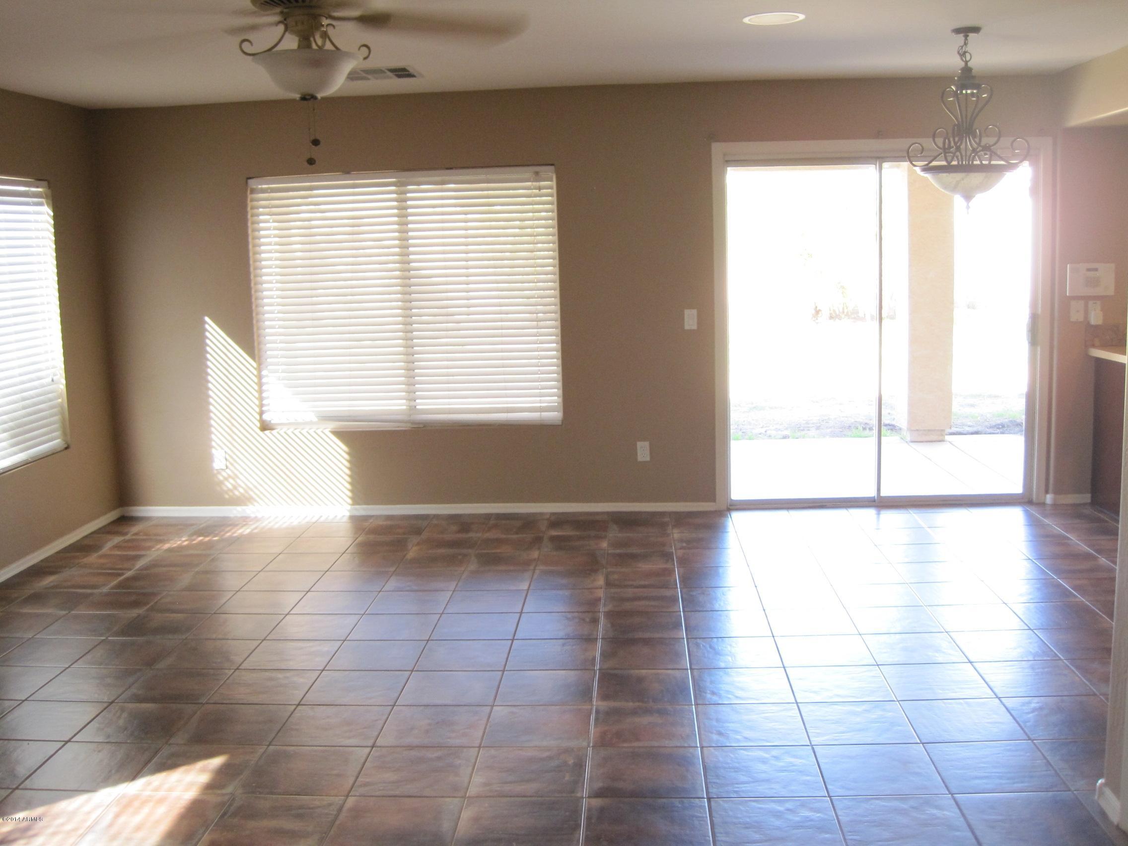 15732 West Redfield Road Surprise, AZ 85379 - Photo 11 of 33 FAMILY ROOM 3