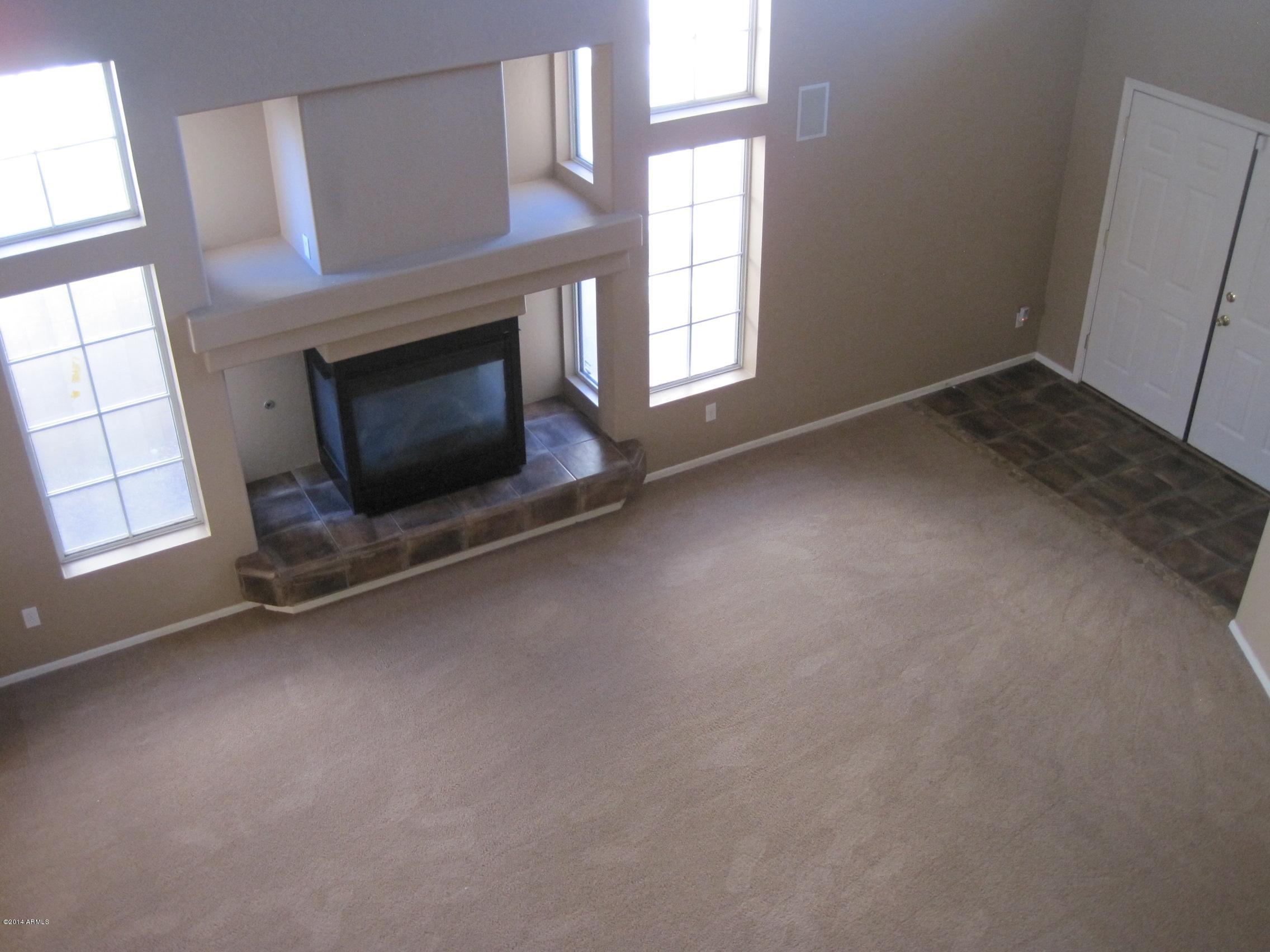 15732 West Redfield Road Surprise, AZ 85379 - Photo 6 of 33 LIVING ROOM