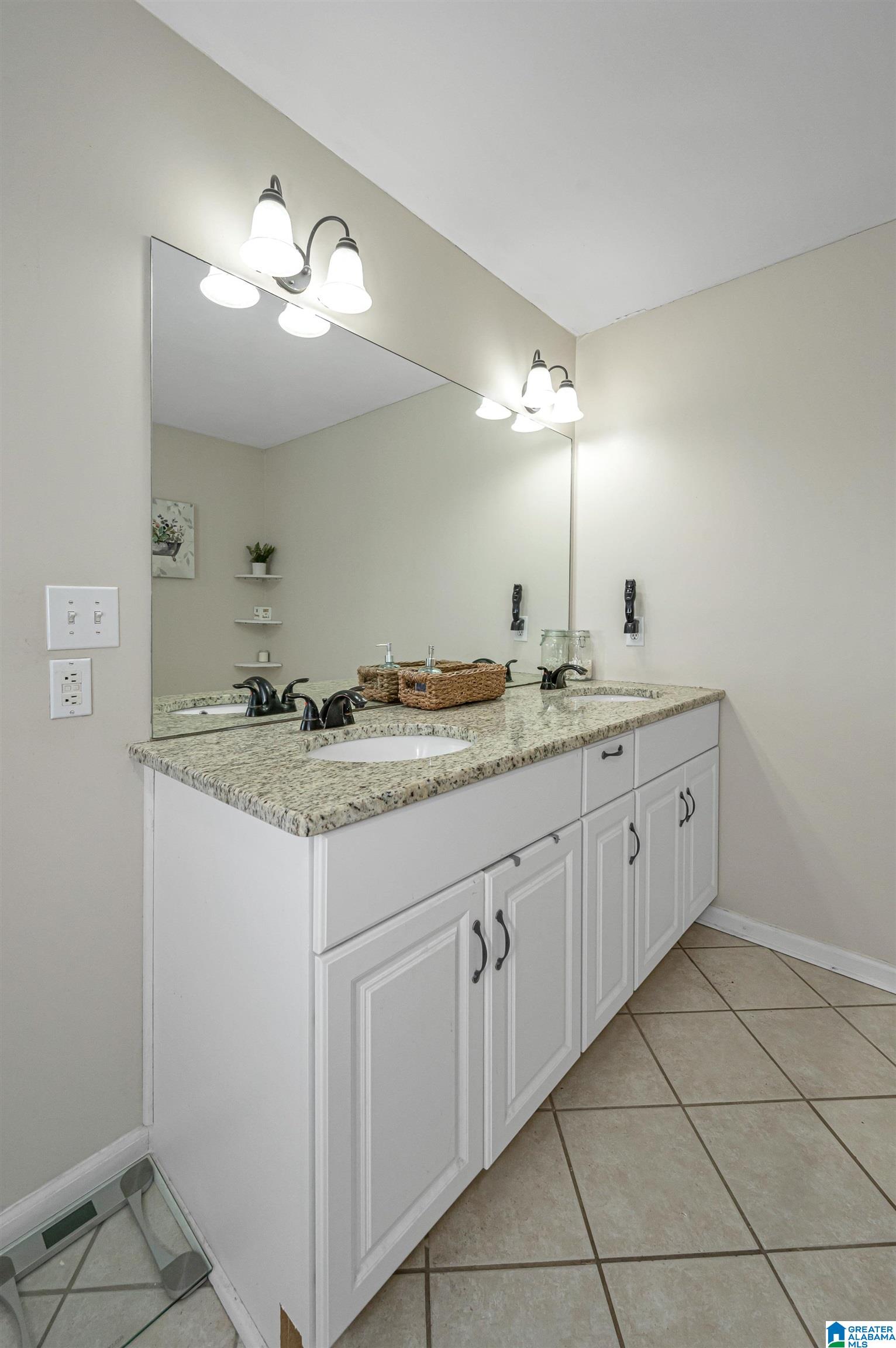 205 Shalimar Circle Alabaster, AL 35007 - Photo 23 of 41