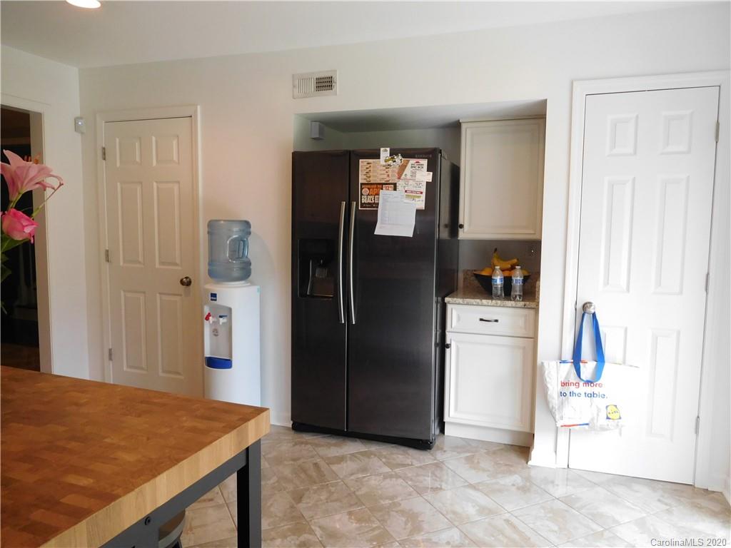 161 Cook Sears Road Gastonia, NC 28056 - Photo 11 of 31 a view of kitchen