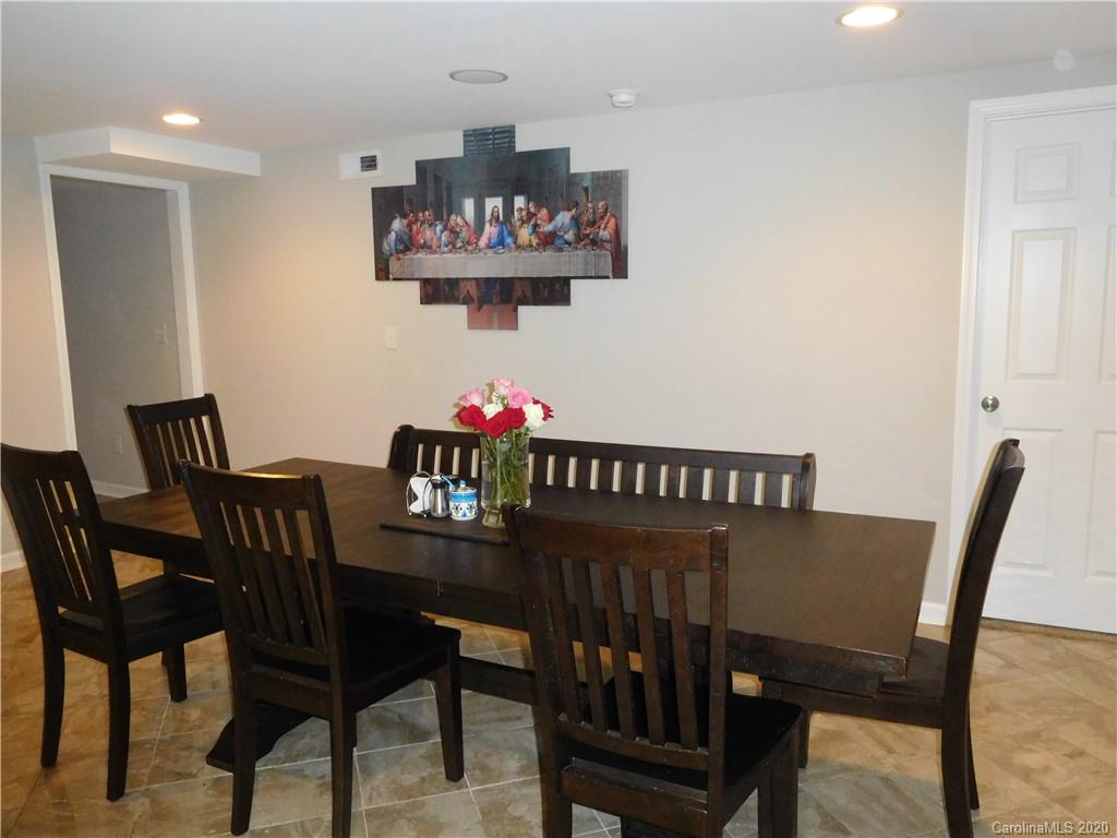 161 Cook Sears Road Gastonia, NC 28056 - Photo 7 of 31 a view of a dining room with furniture