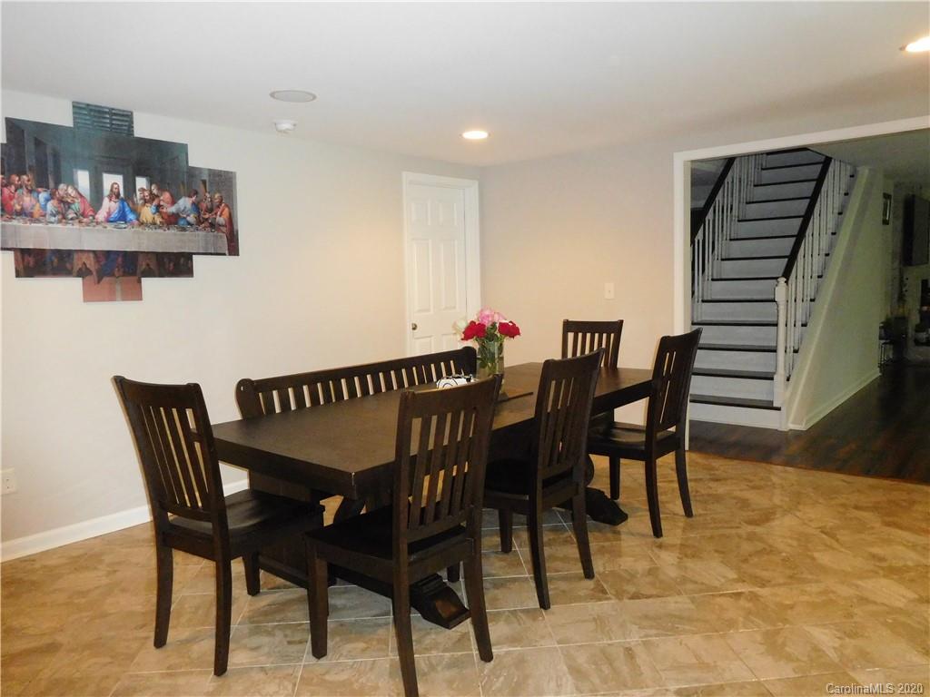 161 Cook Sears Road Gastonia, NC 28056 - Photo 8 of 31 a view of a dining room with furniture