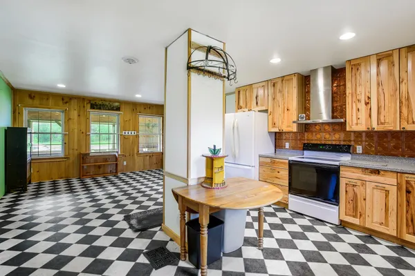 $299,900 | 388 Percy Road, Stark, NH 03582