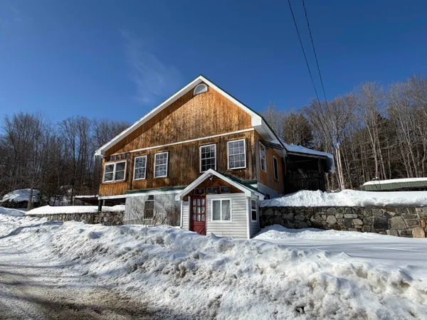$299,900 | 388 Percy Road, Stark, NH 03582