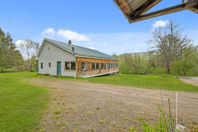 $299,900 | 388 Percy Road, Stark, NH 03582