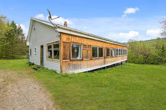 $299,900 | 388 Percy Road, Stark, NH 03582
