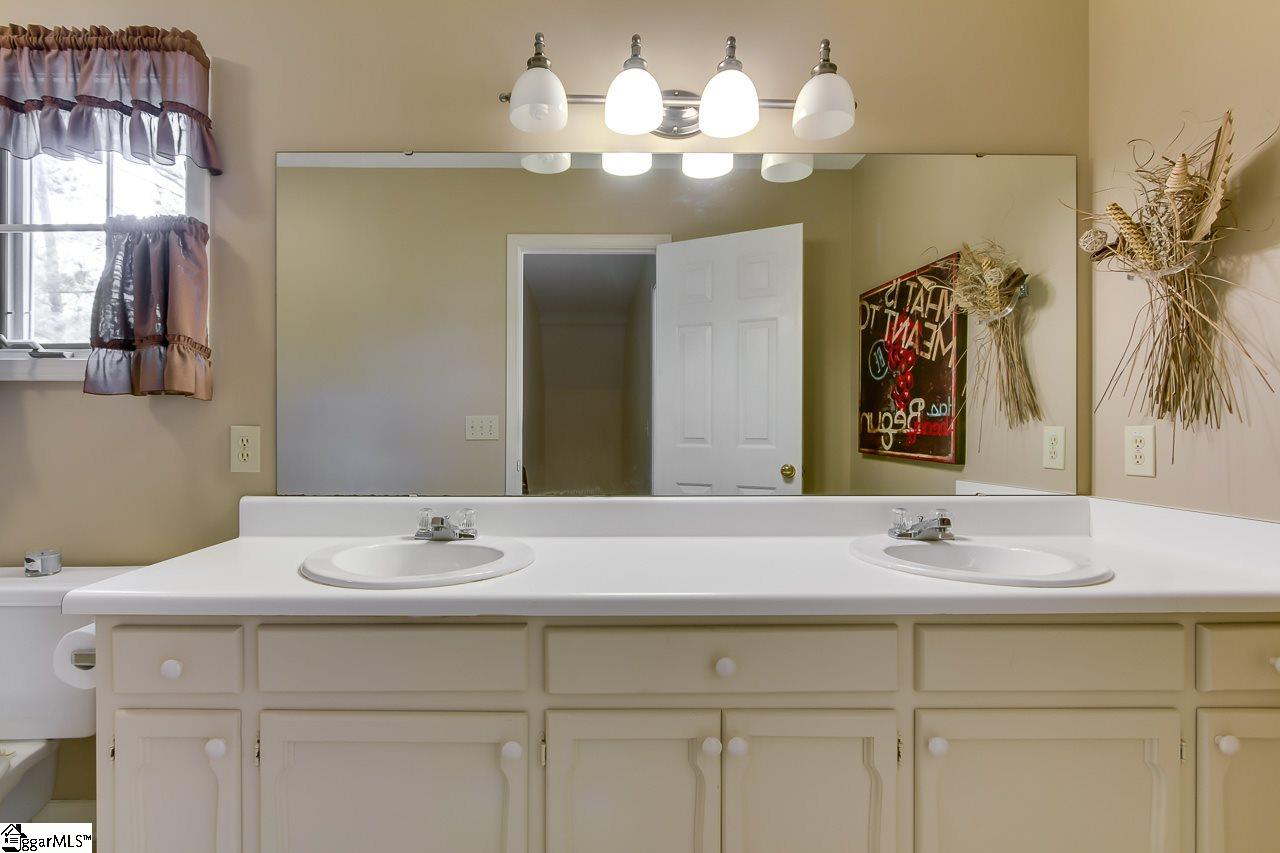 1 Coligny Court Greenville, SC 29607 - Photo 16 of 23 Gallery Image 16