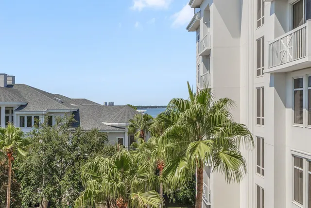 $303,750 | 9800 Grand Sandestin Boulevard, Unit 5609, Miramar Beach, FL 32550