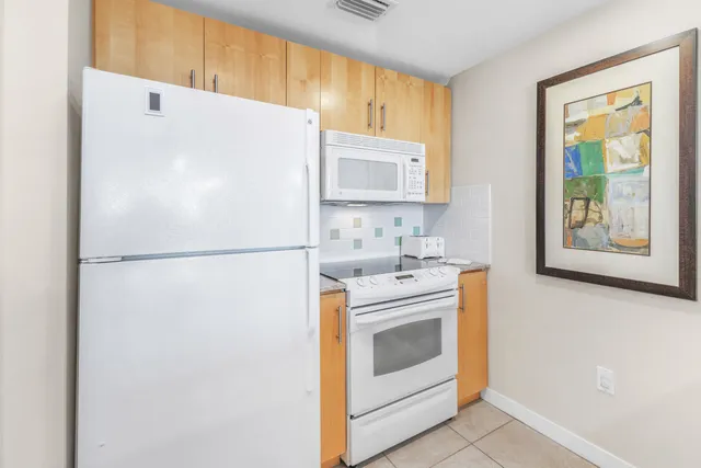 $303,750 | 9800 Grand Sandestin Boulevard, Unit 5609, Miramar Beach, FL 32550