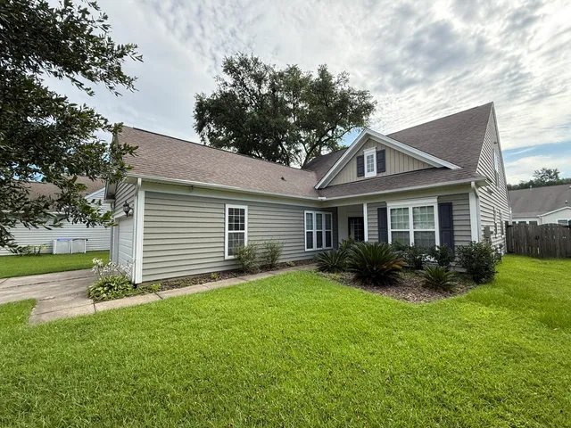 $3,200 | 1572 Pixley Street, Charleston, SC 29414