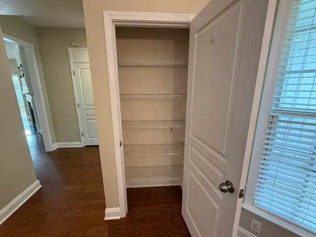 $3,200 | 1572 Pixley Street, Charleston, SC 29414