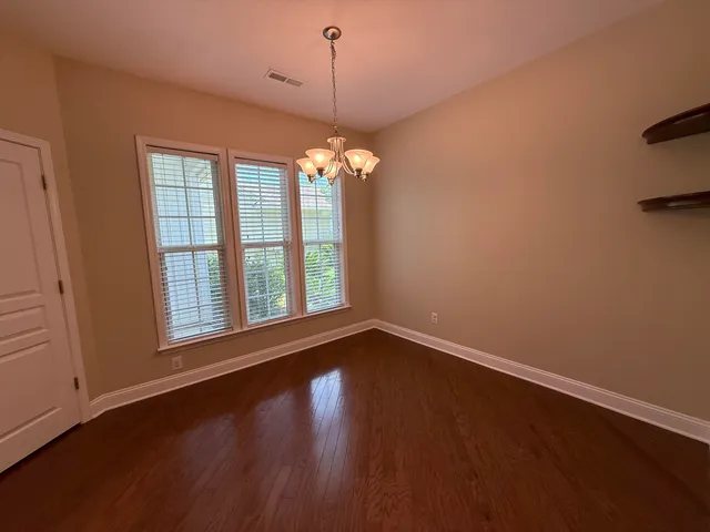 $3,200 | 1572 Pixley Street, Charleston, SC 29414