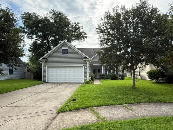 $3,300 | 1572 Pixley Street, Charleston, SC 29414