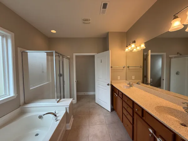 $3,300 | 1572 Pixley Street, Charleston, SC 29414