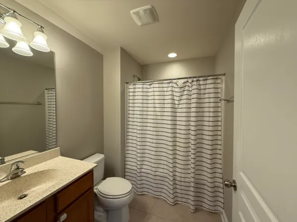 $3,300 | 1572 Pixley Street, Charleston, SC 29414