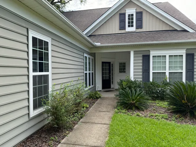 $3,200 | 1572 Pixley Street, Charleston, SC 29414