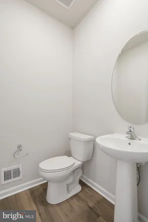 $1,850 | 102 Kincaid Court, Martinsburg, WV 25403