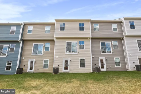 $1,850 | 102 Kincaid Court, Martinsburg, WV 25403