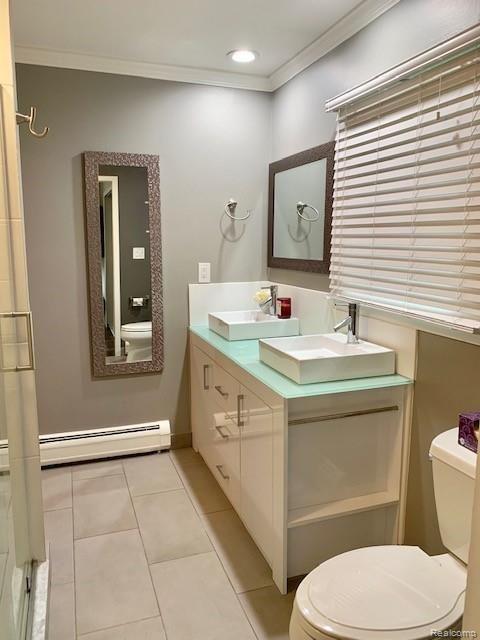 2537 West Wattles Road Troy, MI 48098 - Photo 28 of 32 Bathroom off Master with access from hallway