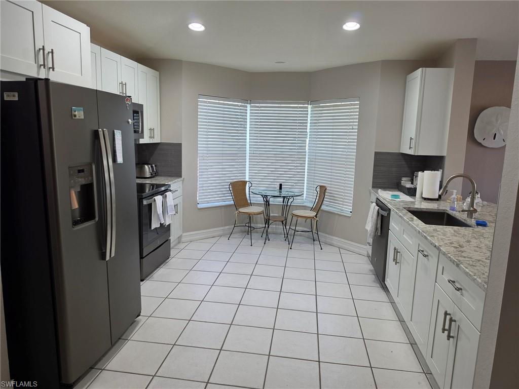 200 Diamond Circle, Unit 202 Naples, FL 34110 - Photo 21 of 28