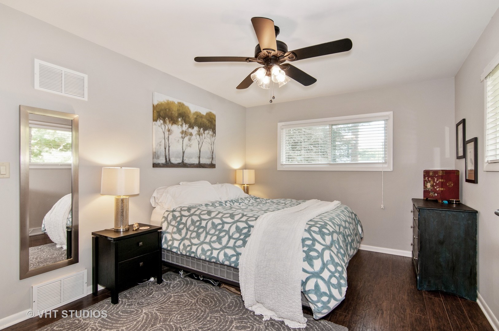 425 West Gartner Road Naperville, IL 60540 - Photo 15 of 26