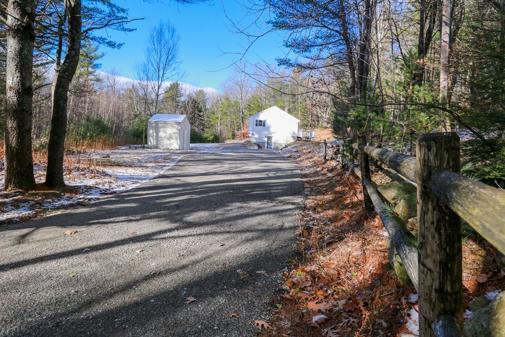 370 East Rindge Road Ashburnham, MA 01430 - Photo 3 of 25