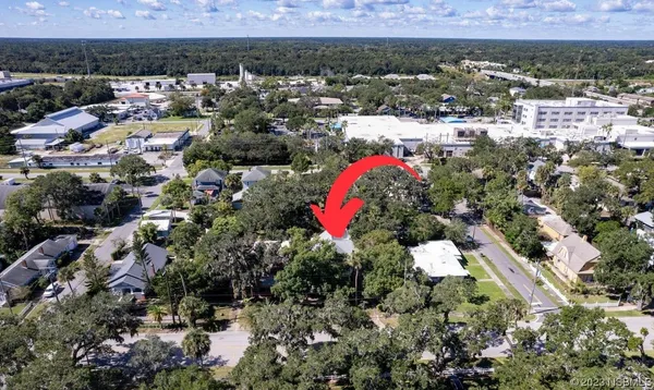 an aerial view of multiple house