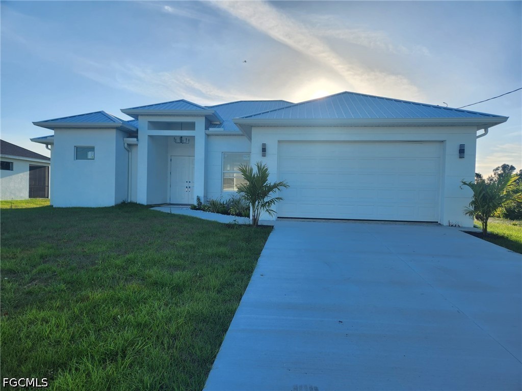 334 Ranch Avenue Lehigh Acres, FL 33974 - Photo 2 of 22