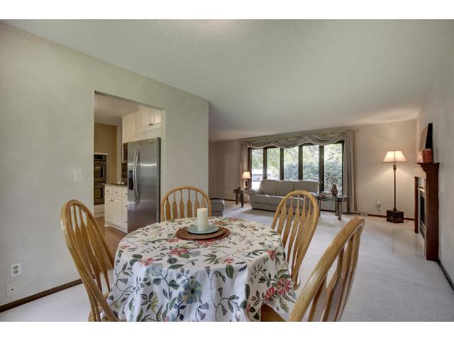 424 Reflection Road Apple Valley, MN 55124 - Photo 7 of 18 Gallery Image 7